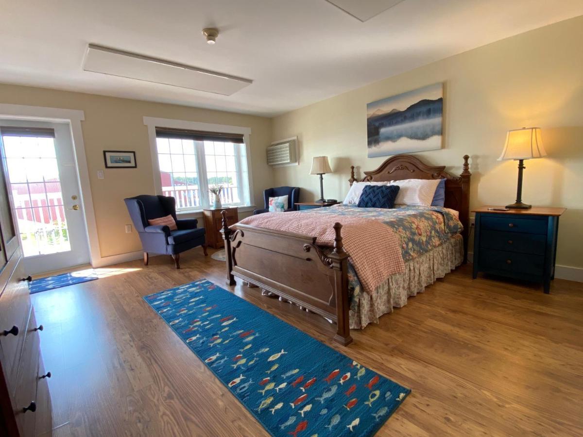 The Water'S Edge Inn & Gallery Baddeck Inlet Exteriör bild