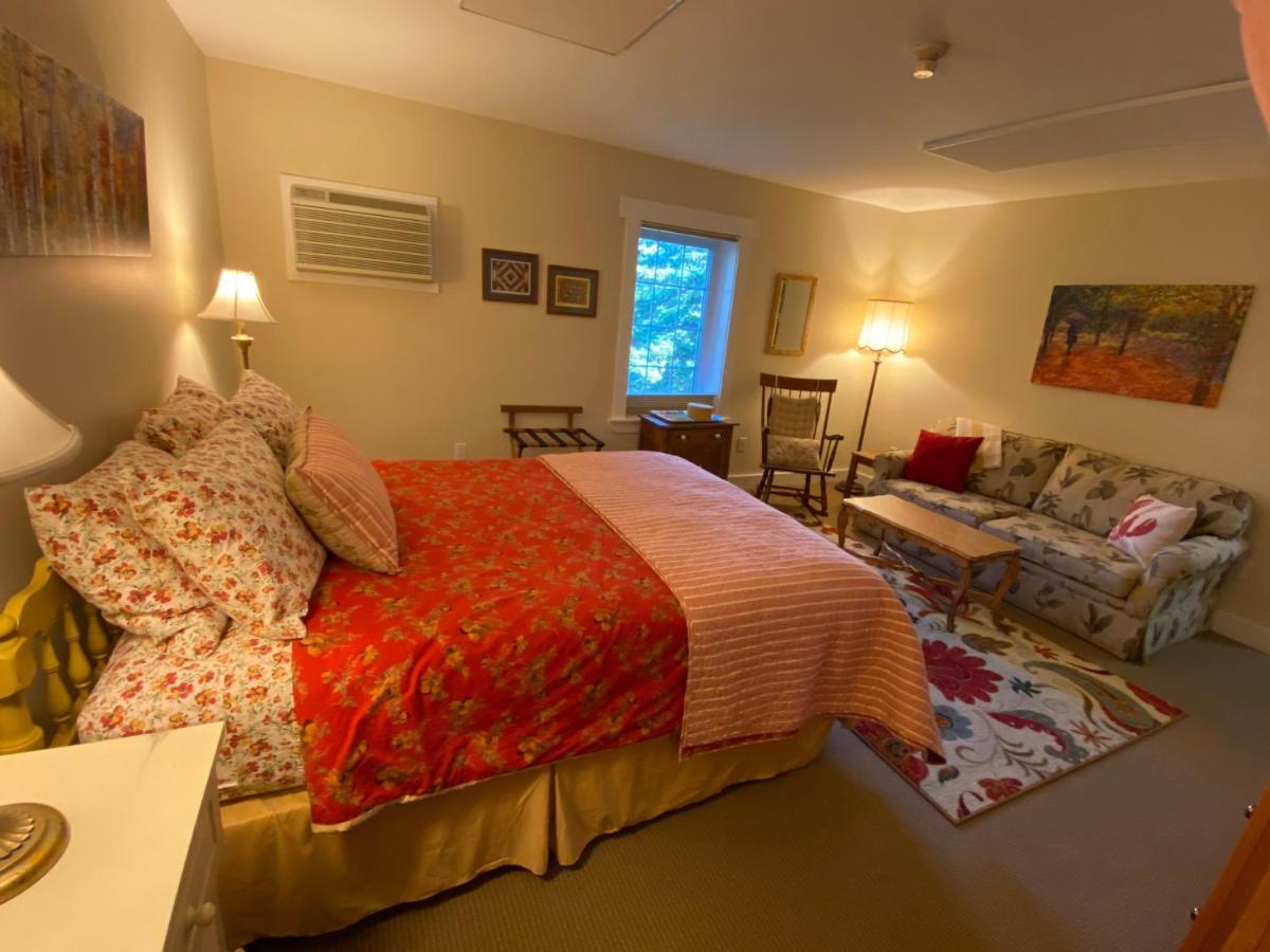 The Water'S Edge Inn & Gallery Baddeck Inlet Exteriör bild