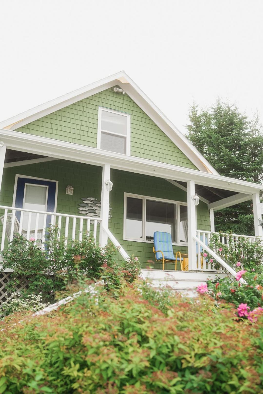 The Water'S Edge Inn & Gallery Baddeck Inlet Exteriör bild
